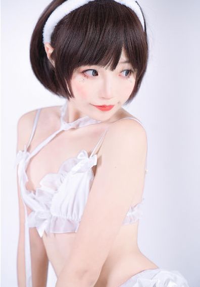 女按摩师电影_BD英语HD高清在线观看