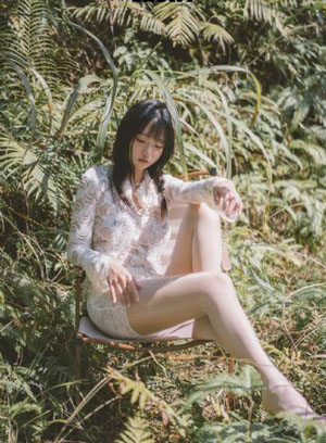 日本老师撩裙子打屁股的图片_BD电影完整版