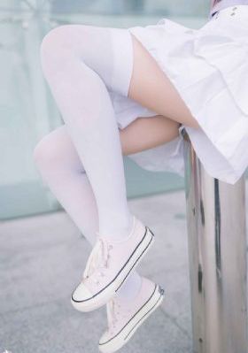 《年轻的女教师4》免费观看_爱奇艺VIP神马影院手机在线