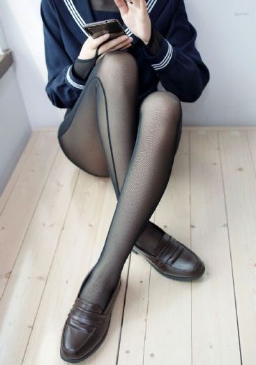 综合色久_日韩在线播放专区