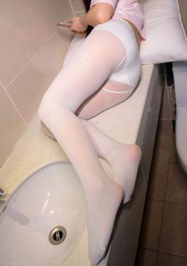 亚洲国产综合久久久无码色伦_剧情片迅雷电影在线