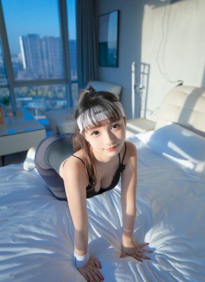 国产小妓女无庶挡肉片内射_超清超清免费观看