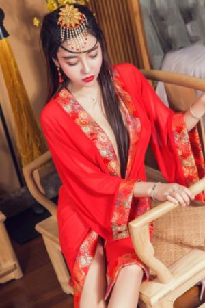 亚洲女欲精品久久久久久久18_高清免费观看