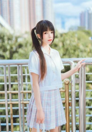 美女脱内衣内裤免费视频_西瓜视频免费观看