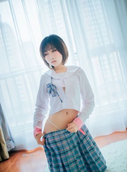叶子户外勾搭啪啪_1080影视在线观看