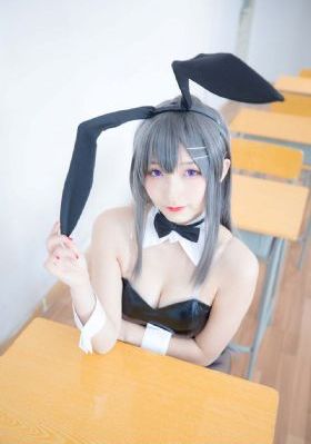 久久婷婷五月综合色国产婷_BD国语超清免费观看